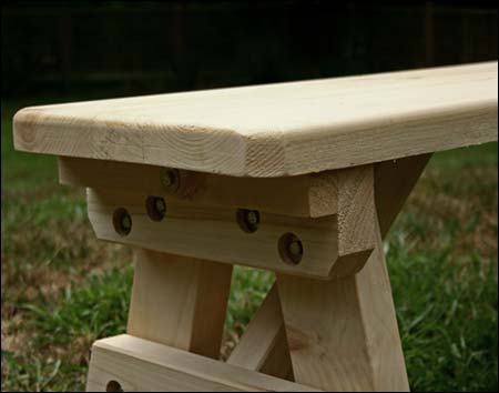 Select Pine Traditional Bench