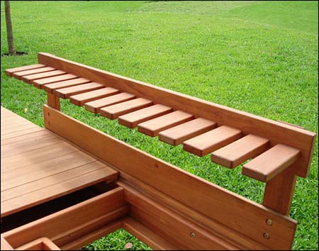 Eucalyptus Potting Bench