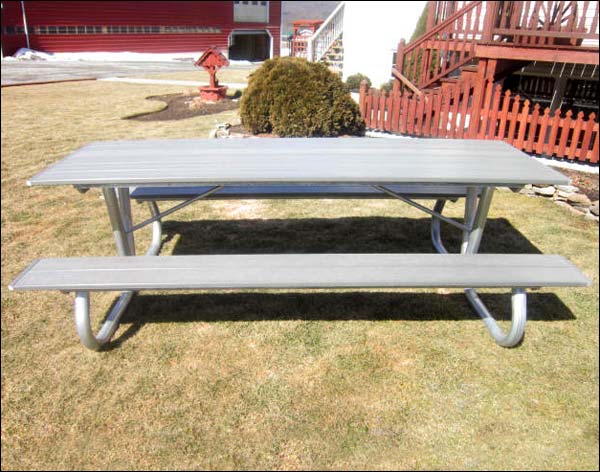 Highwood Picnic Table w/Galvanized Steel Frame