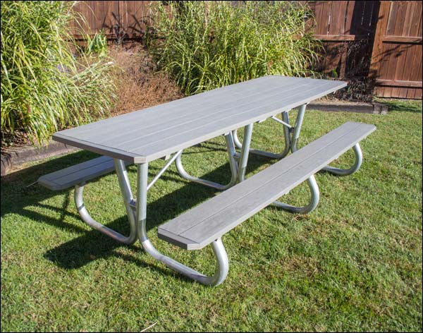 Highwood Picnic Table w/Galvanized Steel Frame